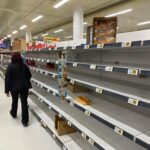 Balancing Stockouts and Overstocks: The Power of AI in Inventory Management